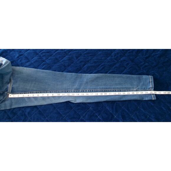 EUC Aeropostale Jeans 2 Women Regular Size Blue Denim Low Rise Curvy Skinny - Picture 6 of 13